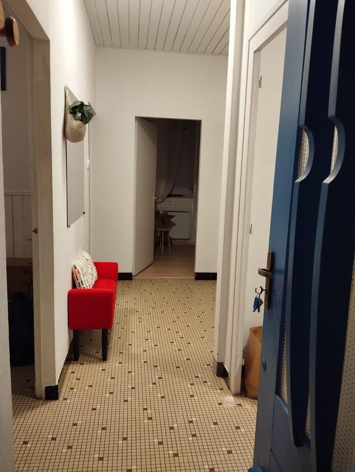 Maison Deux Chambres Avec Jardin A 100M De L'Ocean เลส์ซาบล์-โดล็อนน์ ภายนอก รูปภาพ